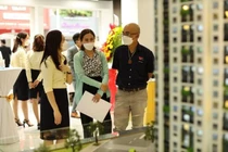 Nếu khách hàng muốn mua nhà nhưng khó vay vốn NH thì cơ hội sở hữu nhà ở sẽ càng khó hơn, đồng thời sẽ ảnh hưởng trực tiếp đến đầu ra sản phẩm của chủ đầu tư.