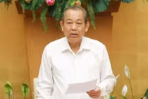 Phó Thủ tướng yêu cầu điều tra 'xem có ai chống lưng cho xe quá tải'?