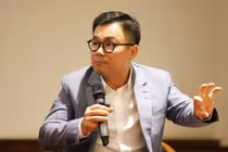 Lãnh đạo SSI mua 1/3 lượng cổ phiếu giá rẻ mới phát hành