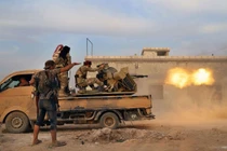 Nghi vấn IS tấn công khủng bố xưởng sản xuất và kho đạn của Al-Qaeda Syria