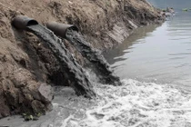 Khử trùng nước nhanh chóng bằng khoáng chất trong tự nhiên