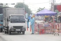 Quản lý chặt, ưu tiên tiêm vaccine cho lái xe vận tải