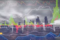 Chứng khoán lên đỉnh, tấc đất hóa tấc vàng: "Nhạc dừng, bữa tiệc kết thúc?"