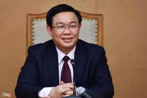 Bỏ ngay sổ hộ khẩu sẽ gặp khó