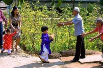 Tủi buồn vì Tết không thể đem tiền về cho mẹ