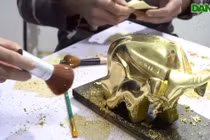 Tuyệt phẩm Trâu dát vàng 24k sẵn sàng đón Tết Nguyên đán