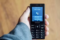 Từ tháng 7, hàng chục mẫu điện thoại bị cấm về Việt Nam