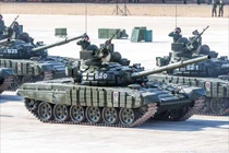 Diễn tập chung, Lào muốn học kinh nghiệm sử dụng tăng thiết giáp của Nga