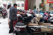 Xe máy ế ẩm, các hãng đua nhau ưu đãi để kích cầu 
