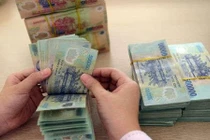 Giao dịch bất động sản từ 300 triệu đồng tiền mặt phải báo cáo Bộ Xây dựng