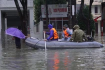 102 người chết trong mưa lũ