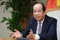 Bộ trưởng Mai Tiến Dũng: Mong người dân hy sinh chút niềm vui ngày Tết