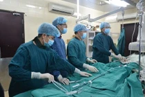  Điều trị nội khoa và nong van hai lá 