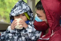 Kêu gọi từ thiện các tỉnh cứu trợ người hồi hương trong mưa bão