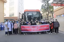 20 y bác sĩ Bệnh viện E TƯ tiếp tục vào Tây Ninh chống dịch