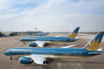 Cục Hàng không Việt Nam yêu cầu các hãng hàng không trong nước dừng việc mở bán vé trên các đường bay nội địa cho đến khi có thông báo mới.