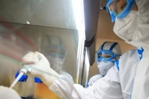 Ca dương tính với SARS-CoV-2 ở Hoàng Mai đã đi mua thuốc ở đường Giải Phóng