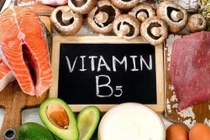 Bổ sung vitamin B5 chống rụng tóc