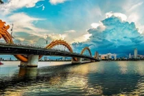 Đà Nẵng tăng trưởng âm