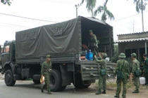 NÓNG: Các lực lượng cứu hộ lên đường vào thủy điện Rào Trăng 3 cứu người