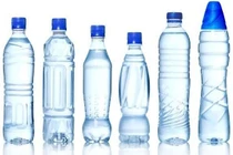 Nguy hại đựng nước nóng vào bình nhựa