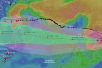 Bão số 8 suy yếu trước khi đổ bộ Hà Tĩnh - Quảng Trị