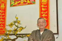 Kỳ 7: 100 tuổi vẫn uống bia, hút thuốc lào