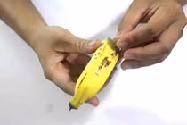 Tách vỏ chuối tự động