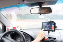 Xe ô tô kinh doanh vận tải tại Hà Nội phải lắp camera trước ngày 31/12/2021.