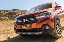 Suzuki XL7.