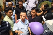 “Xưa rồi chuyện hành dân...”