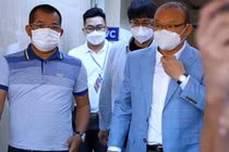 HLV Park Hang-seo đi tuyển quân ở Bình Định