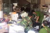 Kỷ luật cảnh cáo thượng tá biên phòng có cả tấn hàng nghi lậu trong nhà