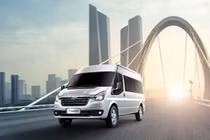 Ford Transit mới được cải tiến đáng kể về nội và ngoại thất.