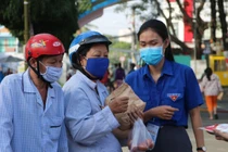 Đã chi hơn 500 tỷ đồng hỗ trợ người dân khó khăn sau dịch Covid-19