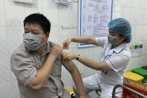 Lượng đăng ký tiêm vắc xin mũi 4 ở Hà Nội sụt giảm đáng kể 