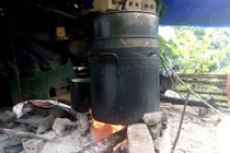 Vì sao có methanol trong rượu?