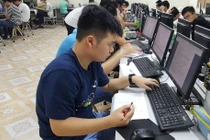 Học sinh Trường THPT chuyên Khoa học Tự nhiên.