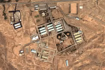 Cơ sở sản xuất tên lửa lớn nhất Iran phát nổ chưa rõ nguyên nhân