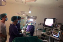 Nội soi cứu bệnh nhân đột quỵ tuyến yên