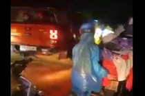 Đảm bảo an toàn cho lực lượng lao động qua vùng có thiên tai