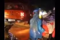 Đảm bảo an toàn cho lực lượng lao động qua vùng có thiên tai