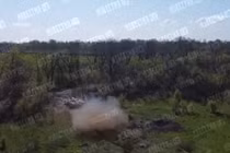 Quân đội Nga tấn công mạnh ở Luhansk, phóng tên lửa hành trình phá hủy nhà máy lọc dầu Kremenchug 