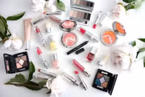 Áp thuế tiêu thụ đặc biệt với điện thoại, nước hoa là tận thu