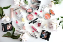 Áp thuế tiêu thụ đặc biệt với điện thoại, nước hoa là tận thu