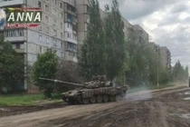 Quân đội Nga tiến công giành quyền kiểm soát Svetlodarsk. Ảnh South Front