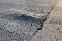 3 phương án vốn sửa chữa đường băng Nội Bài, Tân Sơn Nhất