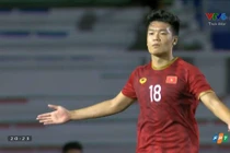 Thành Chung đánh đầu tung lưới U22 Indonesia