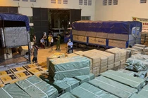 Kho hàng giả có quy mô rộng lớn.