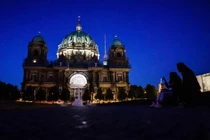 Muôn kiểu tiết kiệm điện của các nước trên thế giới 